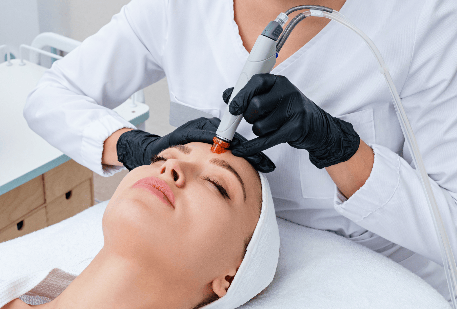 HYDRADERMABRASION (1)