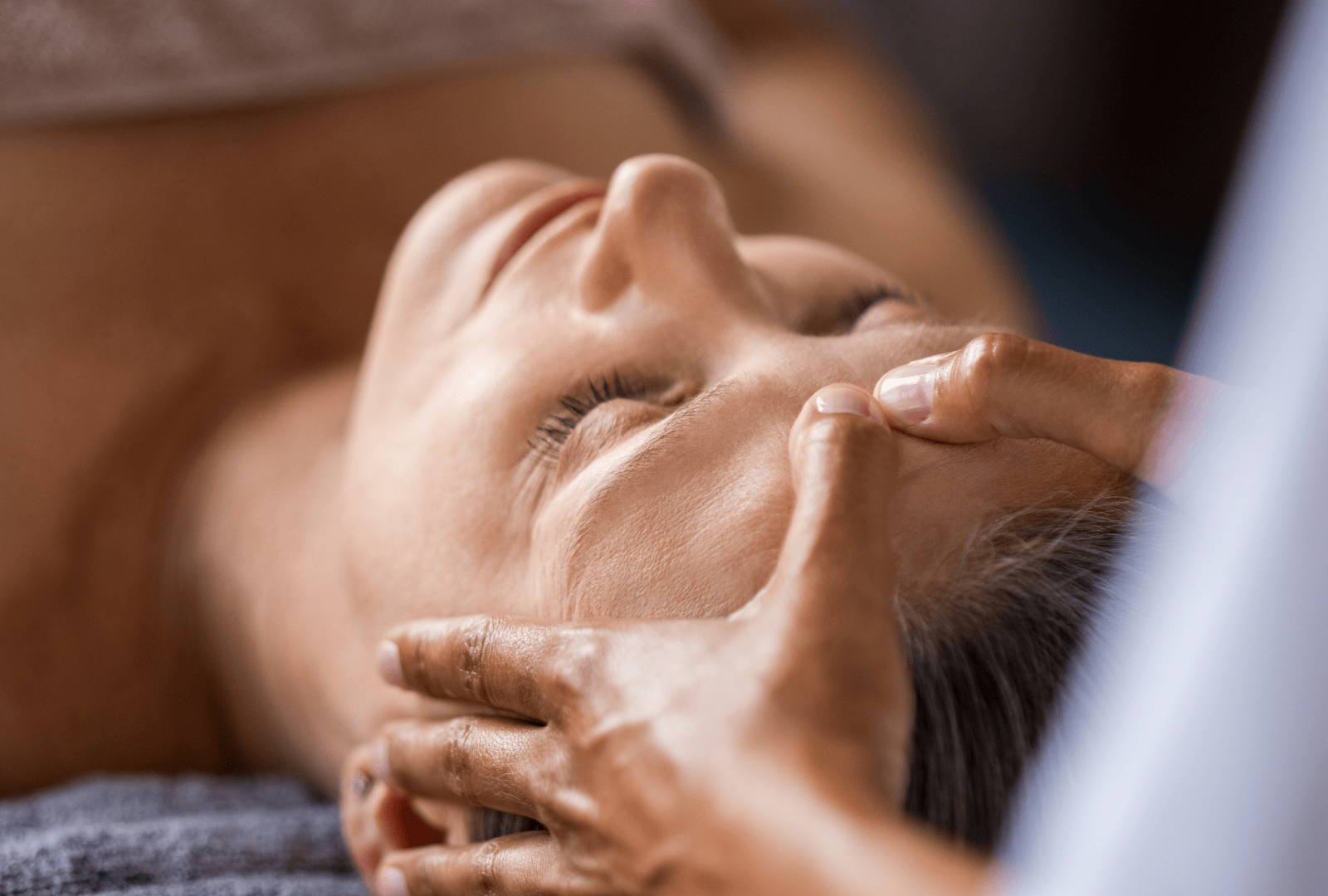 Skin rejuvenating Anti-aging treatment (1)